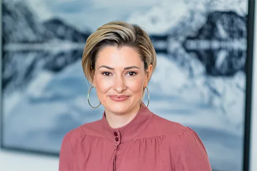 Nina Tsuji Nina Tsuji